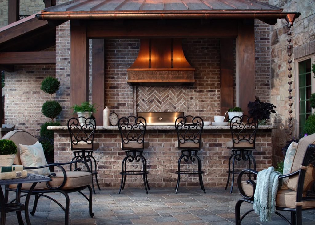 Outdoor Kitchen Gallery by Dogwood Landscaping, Pools and Patios